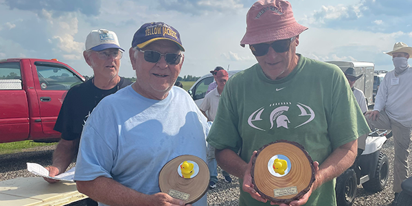 The Nostalgia ROW Gas winners (L-R): Mike Fedor (first) and Denny Dock (second).