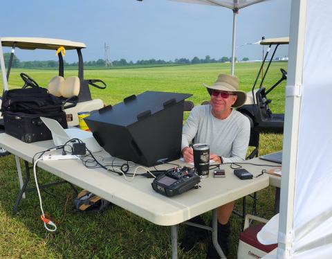 Ron Smith manned the tent and flew in the contest. Ron Smith manned the tent and flew in the contest.