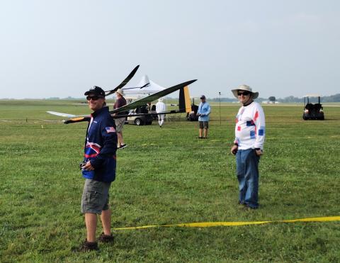 Josh Glaab getting ready to fly, with Tom Keisling timing. Josh Glaab getting ready to fly, with Tom Keisling timing.