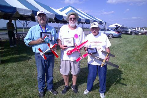 21 Sport Speed winners Glen Van Sant (L), Bill Hughes (C), and Carl Dodge ( R ).