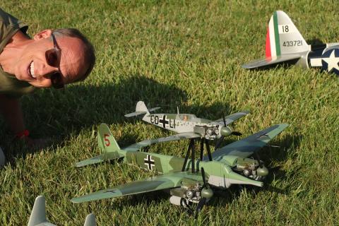 Just when you frame up a picture of Keith Tro’s Mistel, you get photobombed.