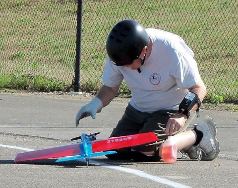 Chuck Barnes Sr. pitting Slow Rat.