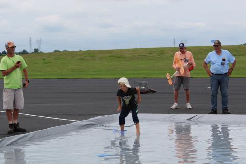Caleb Finn competes in ROW.