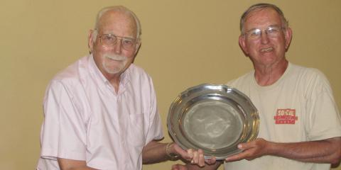 Pete Mazur receives his trophy for first place in Class II. Pete also won Class I and II Electric and Profile Carrier events.